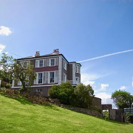 Tara Hall * Howth