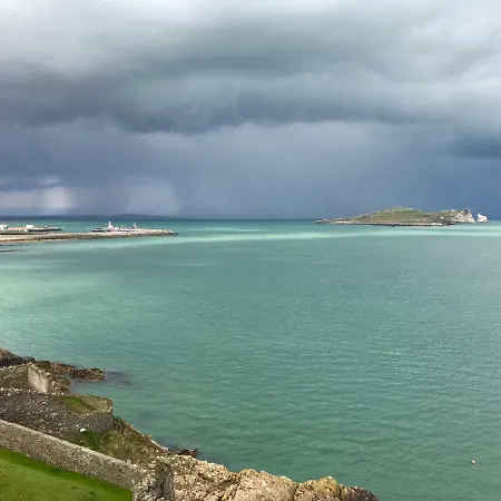 게스트하우스 Tara Hall 호스