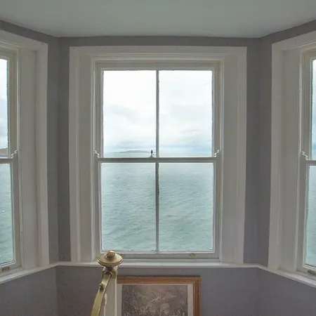 Tara Hall Howth