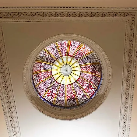 Πανσιόν Tara Hall