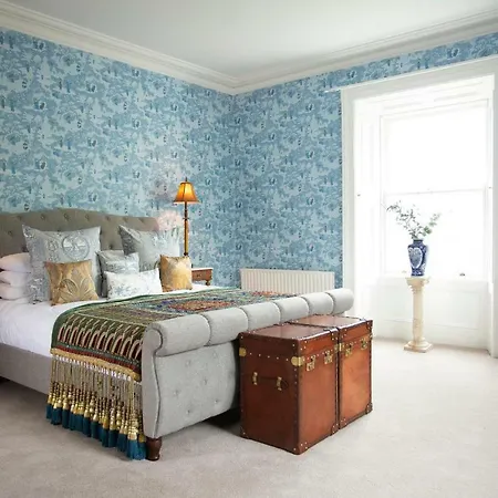 Guest house Tara Hall *