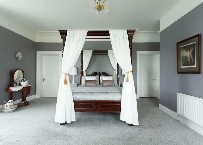 Guest house Tara Hall *